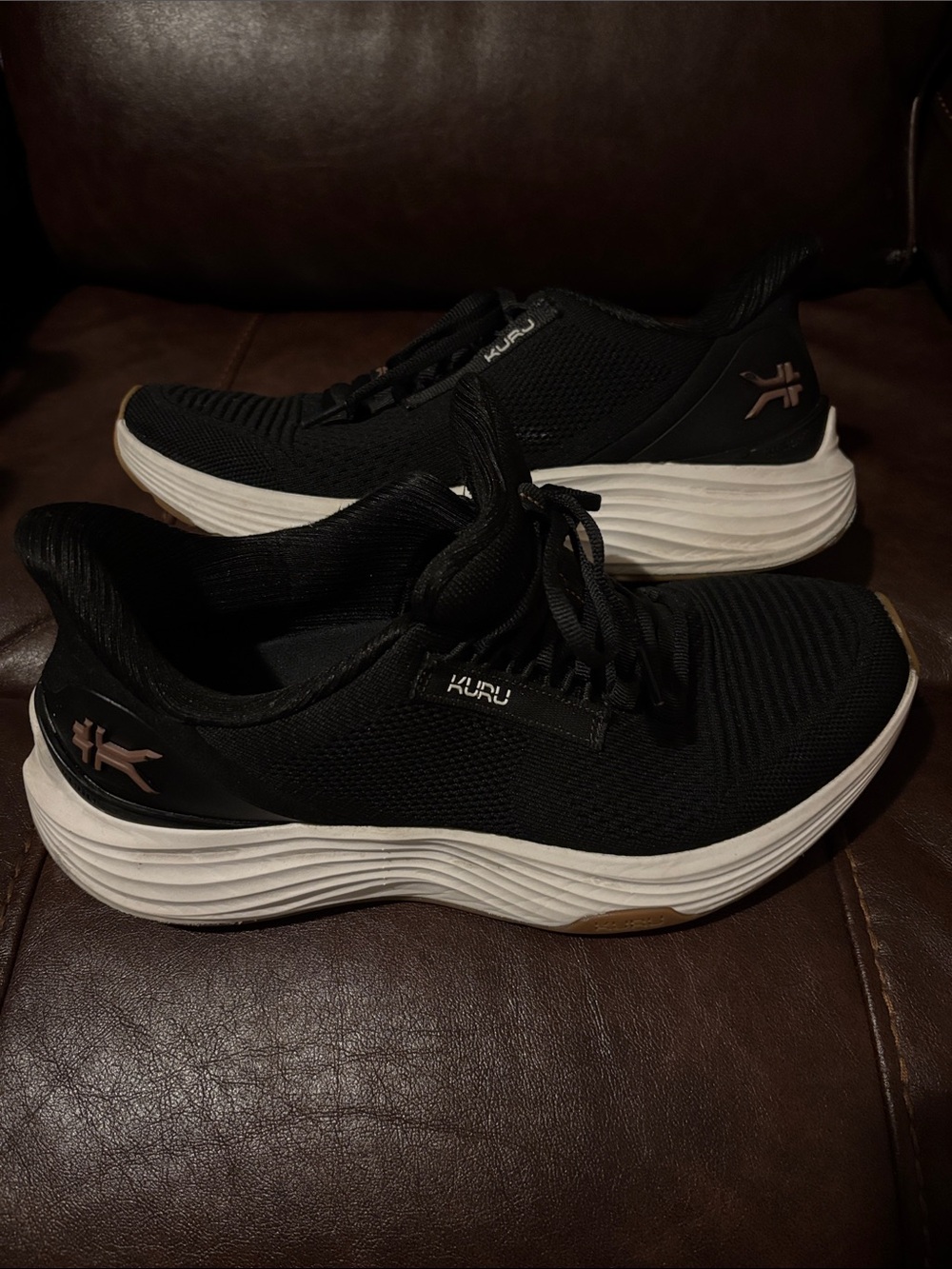 KURU Men’s Black Athletic Sneakers with White Midsole